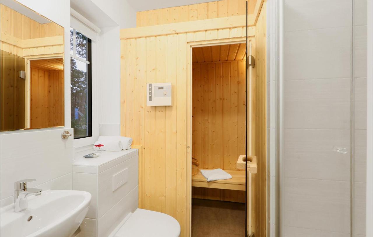 Villa Reetdachhaus 11 Auf Usedom à Kutzow Extérieur photo
